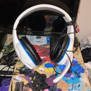 Gaming headset (compatible with ps4/5)